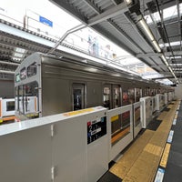 Photo taken at Ōimachi Line Jiyūgaoka Station (OM10) by かっくん〜トリプルワーカー〜 on 3/17/2023