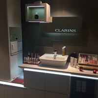 Photo taken at Clarins Skin Spa by Оля on 12/19/2014