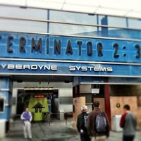 Photo taken at Terminator 2 3-D: Battle Across Time by brandon on 12/16/2012
