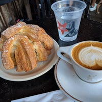 Photo taken at Caffe Vita by Pascal T. on 9/3/2018