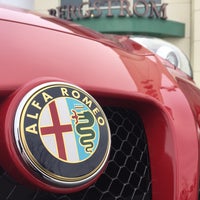 1/15/2015にCraig R.がBergstrom Alfa Romeo of the Fox Valleyで撮った写真