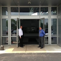 6/24/2013에 Craig R.님이 Bergstrom GM of Neenah (Chevrolet, Buick &amp;amp; Cadillac)에서 찍은 사진