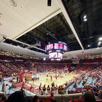Photo taken at Lloyd Noble Center by Madster on 12/31/2022