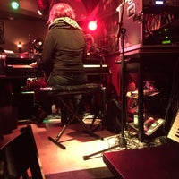 1/5/2017にMadsterがErnie Biggs Piano Barで撮った写真