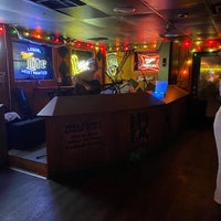Foto tirada no(a) Losers Bar por Madster em 6/2/2022