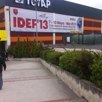 รูปภาพถ่ายที่ Tüyap Fuar ve Kongre Merkezi โดย Tuğba D. เมื่อ 5/10/2013