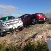 รูปภาพถ่ายที่ Griffin Chevrolet โดย Thor G. เมื่อ 11/24/2012