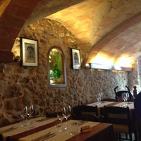 Photo taken at Restaurant El Gotim by Glòria on 5/11/2013