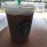 Photo taken at Starbucks by ✈️⚓️😃😀😊 on 8/29/2015