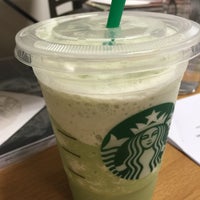 Photo taken at Starbucks by 育美 on 5/5/2016