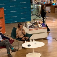 Photo taken at Livraria Cultura by Barbara P. on 12/3/2019