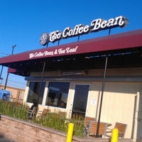 9/24/2012にJoe M.がThe Coffee Bean &amp;amp; Tea Leafで撮った写真