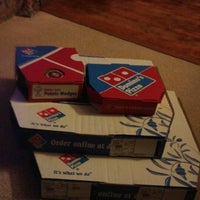 Foto tirada no(a) Domino&amp;#39;s Pizza por Harvey D. em 12/25/2012