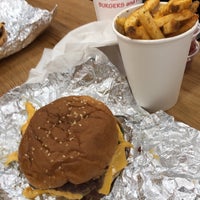 Photo taken at Five Guys by Ross on 1/17/2019
