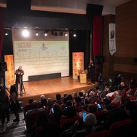 nazim hikmet kultur ve sanat evi halide edip adivar da performans sanatlari mekani