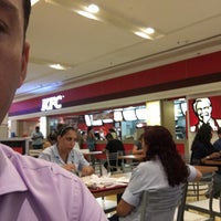 Photo taken at KFC by Wellington I. on 4/7/2016