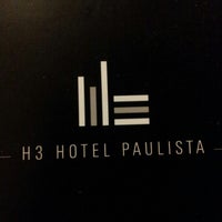 11/9/2012 tarihinde Paula M.ziyaretçi tarafından H3 Hotel Paulista'de çekilen fotoğraf