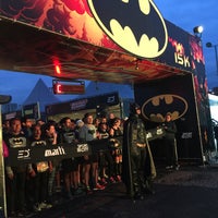 Photo taken at Carrera Batman 15K by Montse T. on 6/26/2016