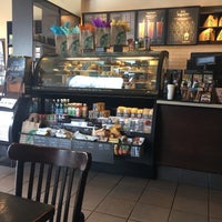 Photo taken at Starbucks by goodcoffy on 5/21/2016