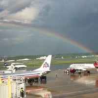 Photo taken at Ronald Reagan Washington National Airport (DCA) by Hugo E. on 5/9/2013