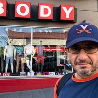 Foto tirada no(a) Body Clothing por Hugo E. em 2/1/2018