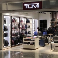 tumi imm outlet