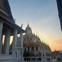 Photo taken at Wat Ratchanatdaram by Muzashi44 on 11/21/2023