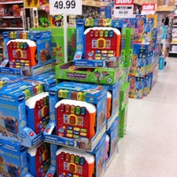 Photo taken at Toys&amp;quot;R&amp;quot;Us by Amy H. on 12/2/2012