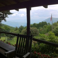 Photo taken at The Swag Country Inn by Jos B. on 6/9/2012