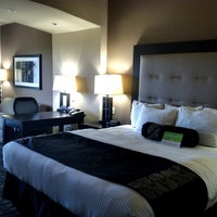 Снимок сделан в La Quinta Inn &amp;amp; Suites Mt. Pleasant пользователем Tiny M. 10/14/2012