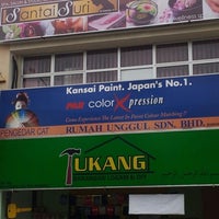 Santai Suri Now Closed Cosmetics Shop