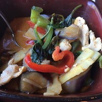 Das Foto wurde bei Maiphai Thai Cuisine von Gabe T. am 6/3/2016 aufgenommen