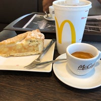 Photo taken at McDonald&amp;#39;s by Paolo Giulio G. on 8/5/2018