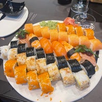 รูปภาพถ่ายที่ Go Sushi โดย Ольга Ч. เมื่อ 10/29/2021