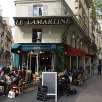 Das Foto wurde bei Café Lamartine von Café Lamartine am 12/7/2016 aufgenommen