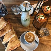 Photo taken at Tienda de Café by Pablo B. on 10/14/2018