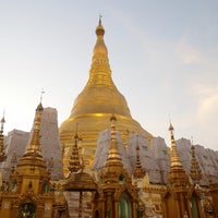 Photo taken at Shwedagon Pagoda by Rawi R. on 2/13/2023