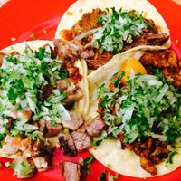 9/5/2014 tarihinde Eunjee L.ziyaretçi tarafından Taco Rico'de çekilen fotoğraf