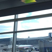 Photo taken at Gate 34 by Ammar on 11/3/2012
