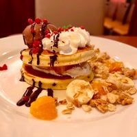 Photo taken at Denny&amp;#39;s by doRaemoN🇨🇳 on 12/17/2023