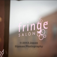 รูปภาพถ่ายที่ Fringe Salon โดย Fringe Salon เมื่อ 10/11/2013