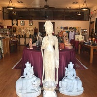 Foto scattata a Buddha For You Gifts &amp;amp; Books da Buddha For You Gifts &amp;amp; Books il 12/23/2018