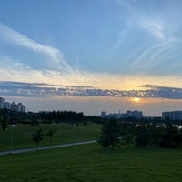 Photo taken at Братеевский каскадный парк by Тимур on 7/28/2020