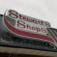 Photo taken at Stewart&#39;s Shops by Rob J. on 8/29/2023