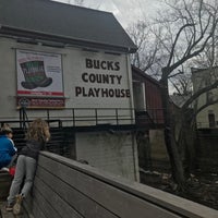 Foto tirada no(a) Bucks County Playhouse por Phil M. em 12/27/2019