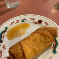 Photo taken at Lin&amp;#39;s Mandarin Chinese Restaurant by Graham on 8/6/2019