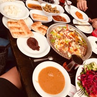 Photo taken at Mustafa&amp;#39;nın Kahvaltı Dünyası by Ceylan on 9/10/2021
