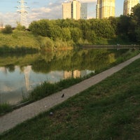Photo taken at Пруд с комплексом фонтанов by Garik on 6/30/2016