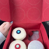 Photo taken at Sprinkles Cupcakes by Shannon M. on 4/13/2024