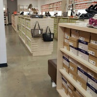 Easy spirit sale outlet store locations